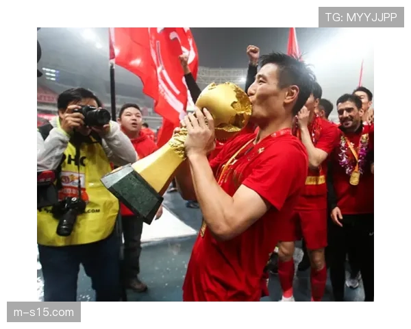 《激情绿茵 新时代中超故事》