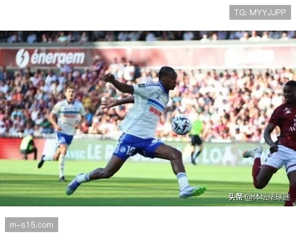 斯特拉斯堡新星帕尼切利迎考验,7球射手对决朗斯铁血防线 斯特拉斯堡新星帕尼切利迎考验,7球射手对决朗斯铁血防线