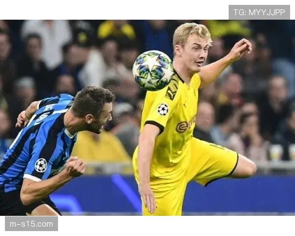 多特蒙德布兰特：三场四球背后的位置改造与团队配合