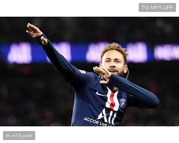 内马尔点赞批评巴黎推文,俱乐部管理话题升温 内马尔点赞批评巴黎推文,俱乐部管理话题升温